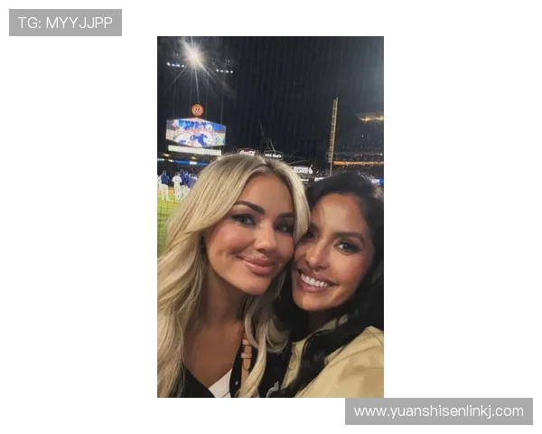 瓦妮莎携双胞胎儿女与坎迪斯并肩作战勇闯世界大赛圆梦之旅