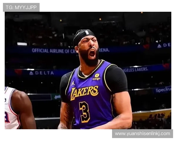 浓眉半场高效轰下15分7篮板 一记三分助攻湖人领先对手