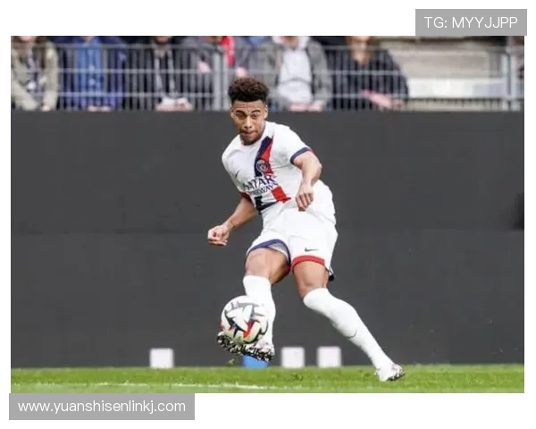 队报称杜埃伤情较轻无需手术预计将伤停约七周后重返赛场